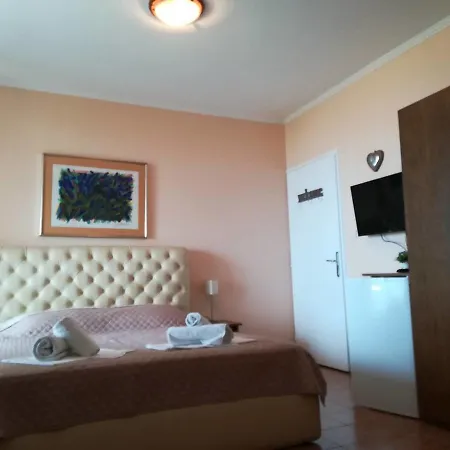 Pensión Ljubisa Budva