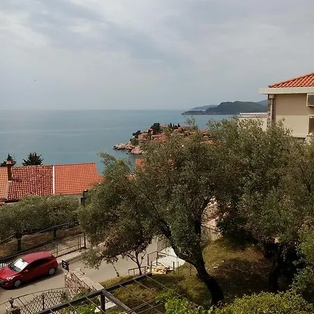 Ljubisa 3* Budva